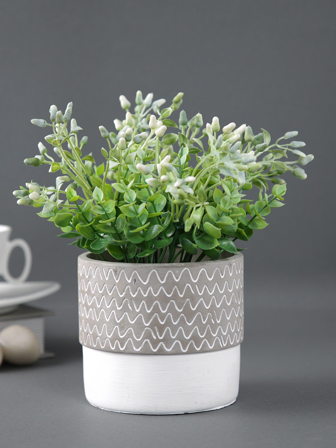 Wave Textured Ceramic Planter - Default Title (CHC22325WH)