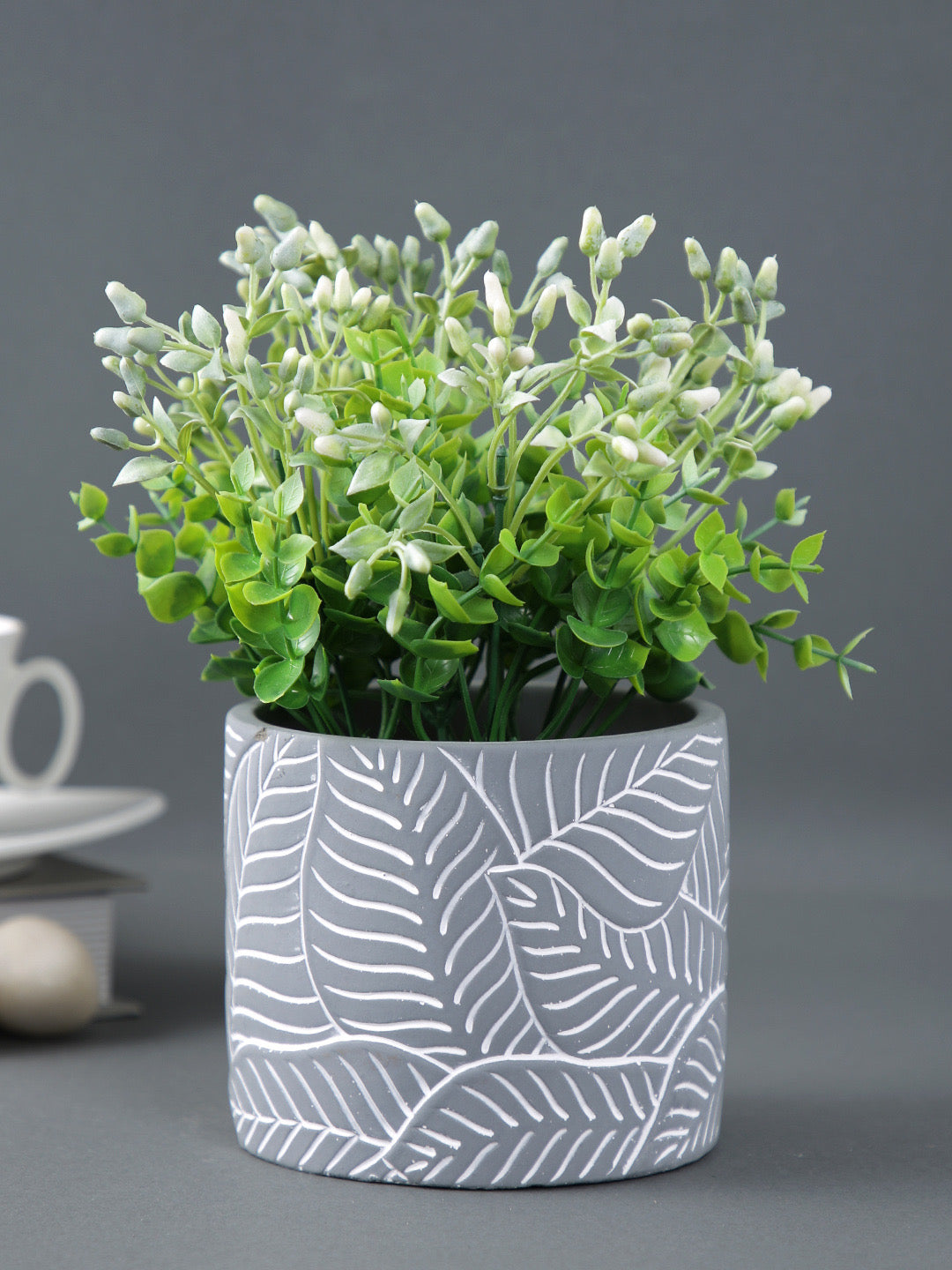 Leaf Textured Planter - Default Title (CHC22353GRA)