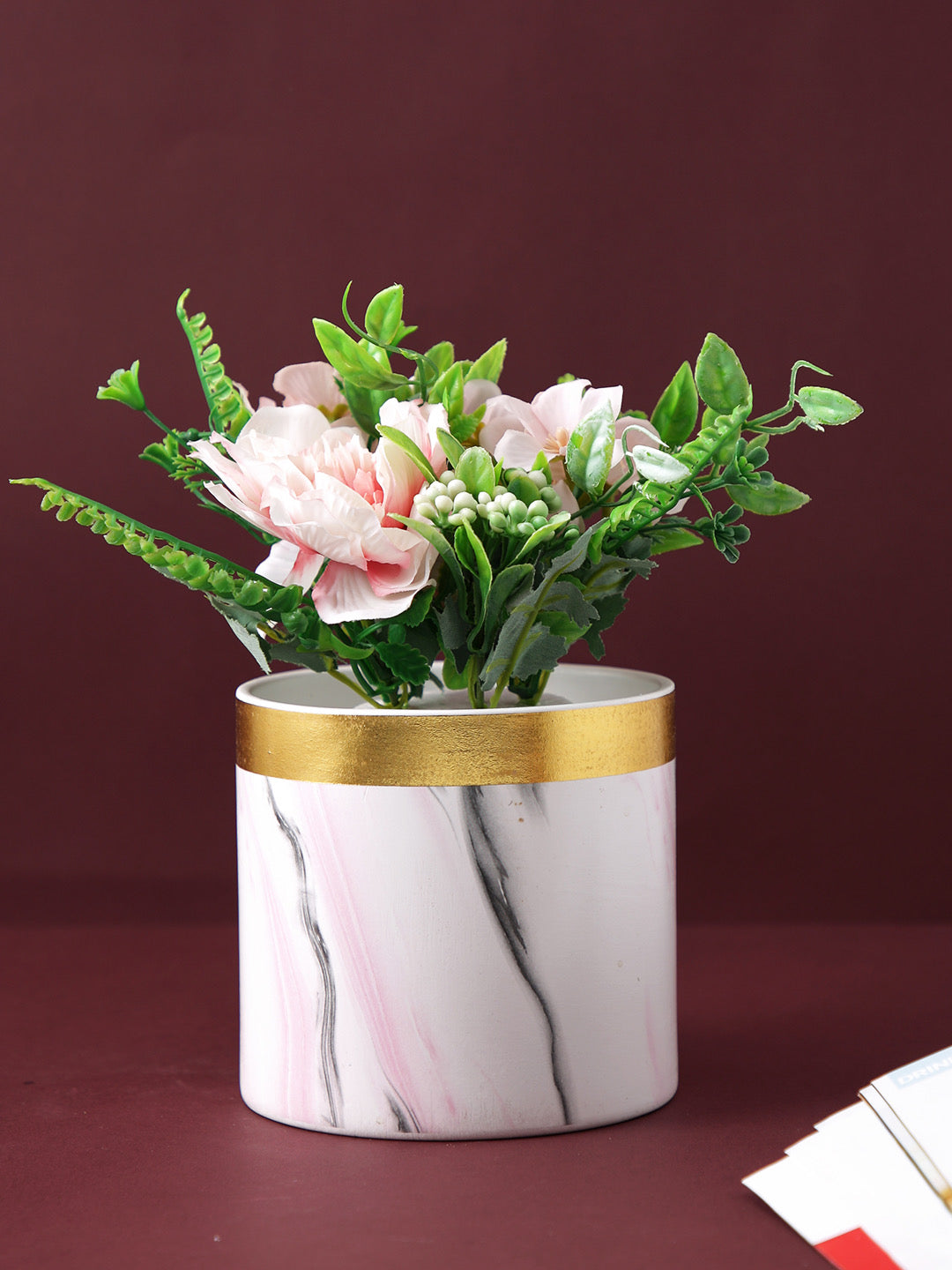 Ceramic Planter with Marble Pattern in Baby Pink shades - Default Title (CHC22385C)