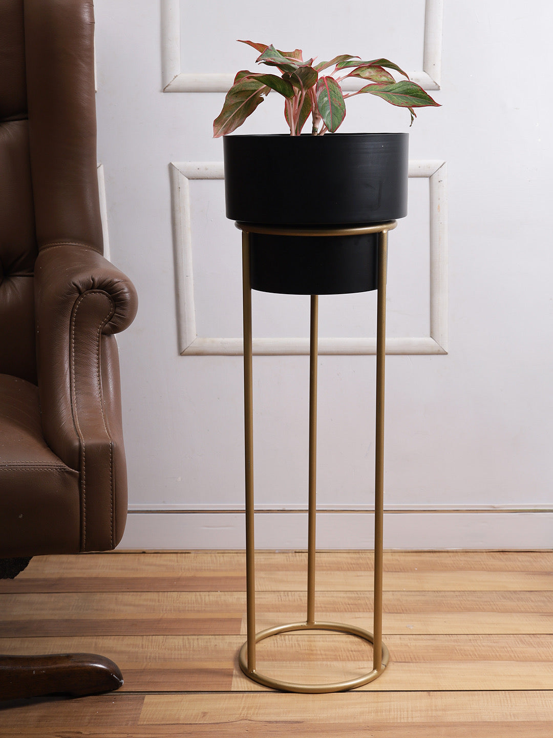 Black Planter with Stand - Default Title (CHM2121BIG)