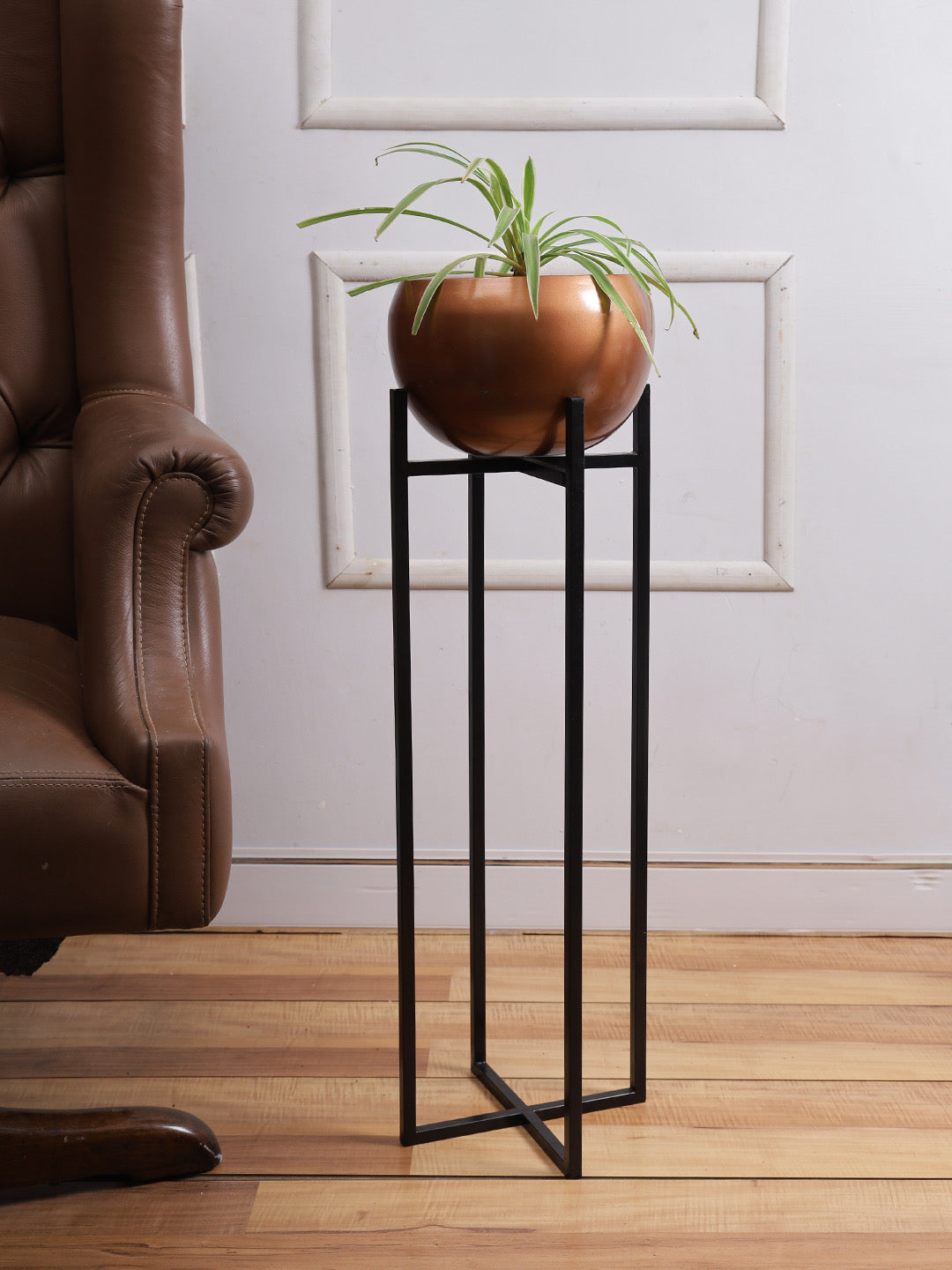 Metal Planter with Stand - Default Title (CHM2124)