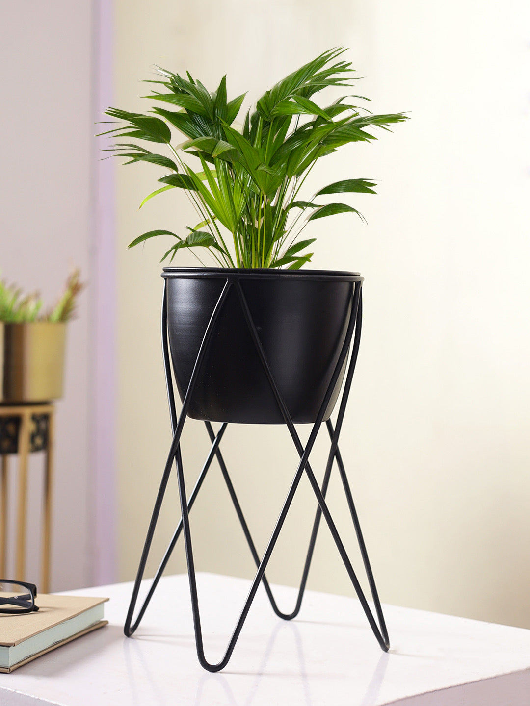 Classic Black Planter with Stand - Default Title (CHM2201BL)