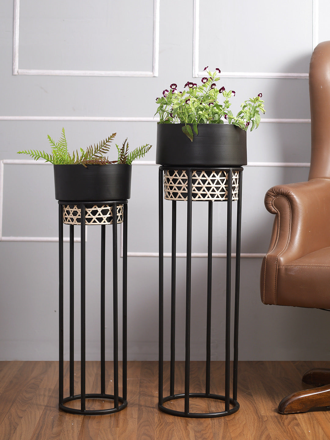 Set of 2 Black Planters with Stand - Default Title (CHM2206_2)