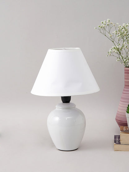 Urban Taste White Glazed Ceramic Table Lamp - Default Title (LAM22106WH)