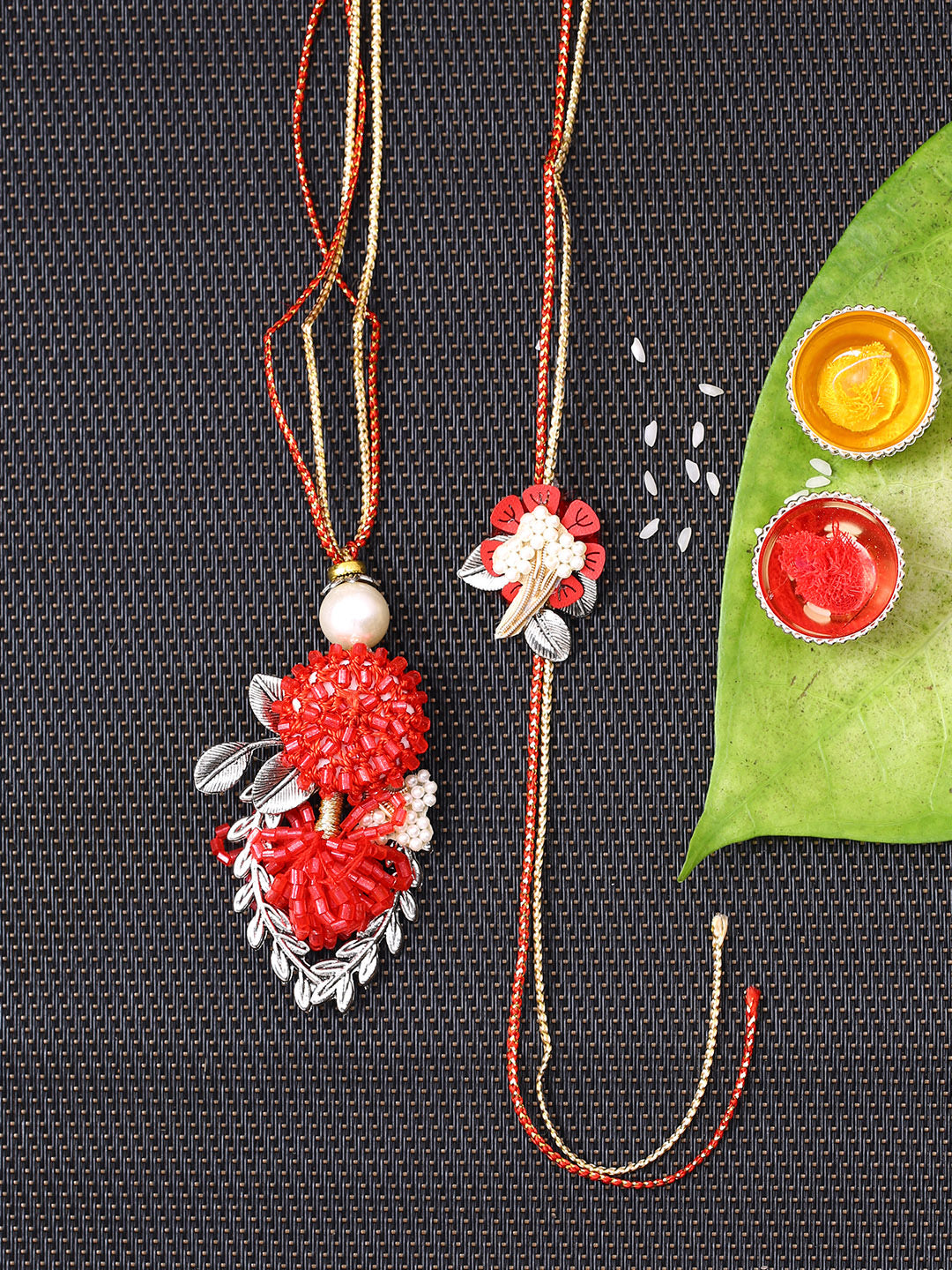 Charming Red Bhaiya Bhabhi Rakhi Set - Default Title (RP2158)