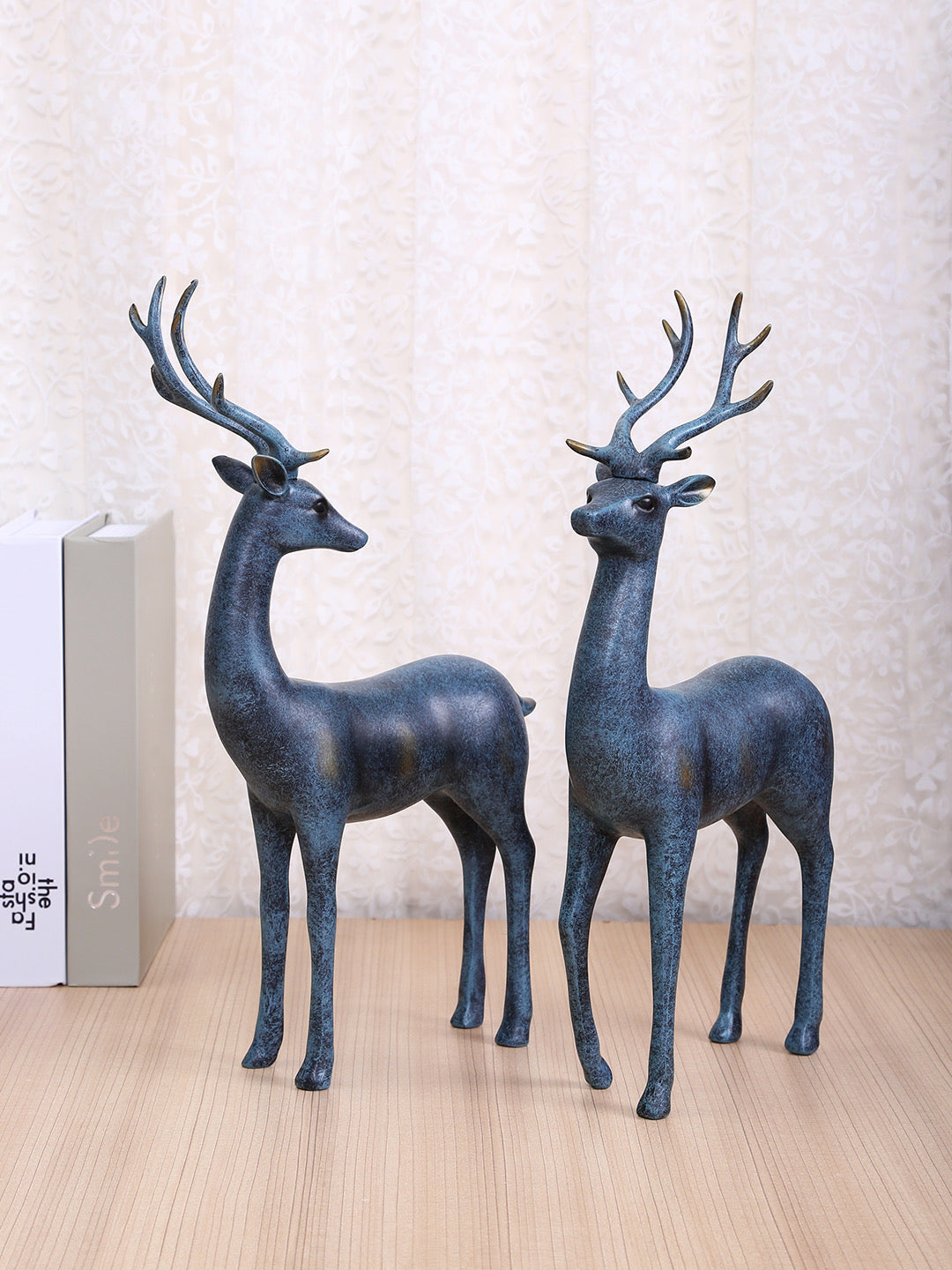 Duo Attractive and Poised Reindeers - Default Title (SHOW19330)