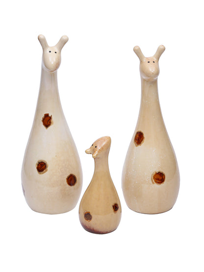 Pristine and Earthen Giraffe Trio Set in Ceramic - Default Title (SHOW19554)