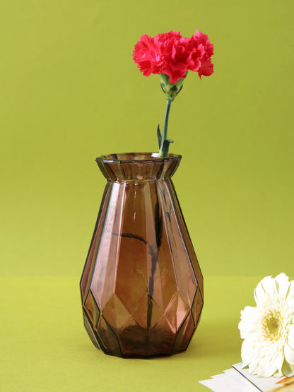 Little Chic Glass Décor Vase in Pink - Default Title (VAS1936PI)