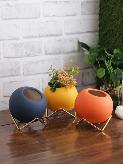 Set of 3 Coloured Ceramic Vases with Golden Stand - Default Title (VAS2020181_3)