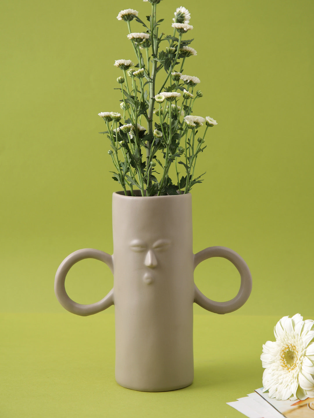 Ceramic Face like Flower Vase - Default Title (VASC22499)